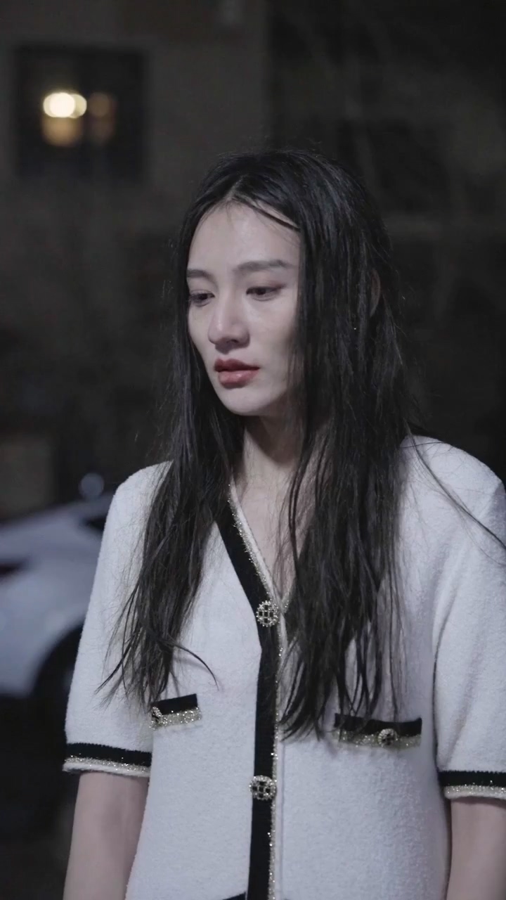 腹黑总裁的惹火娇妻第76集