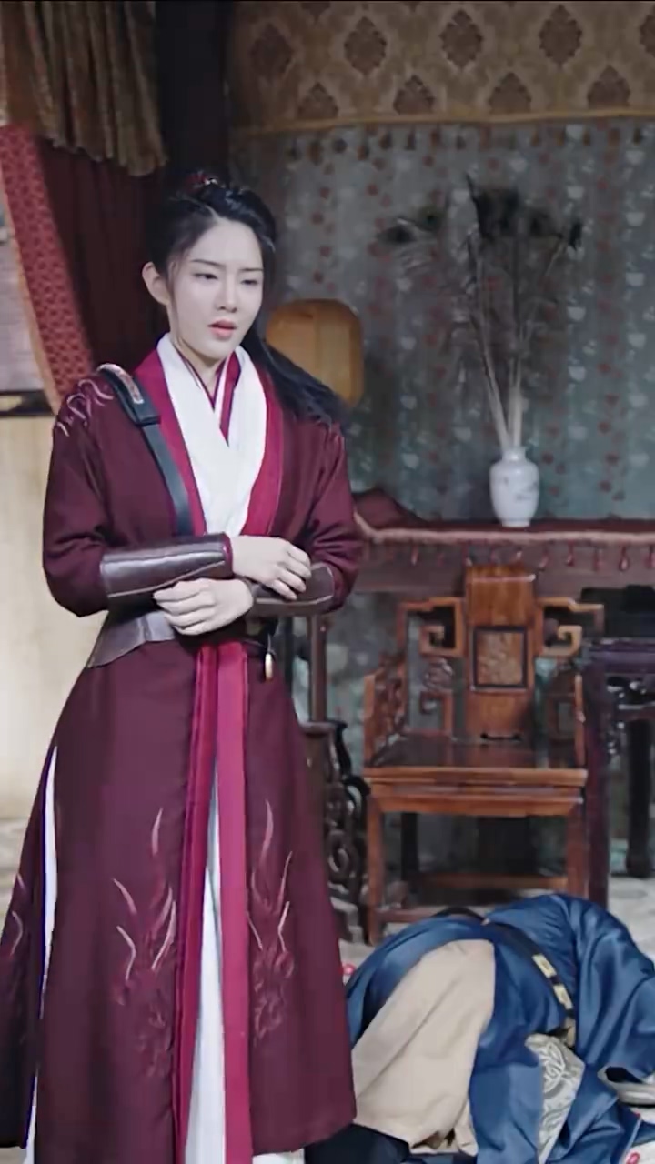 冷面师爷俏县令第102集